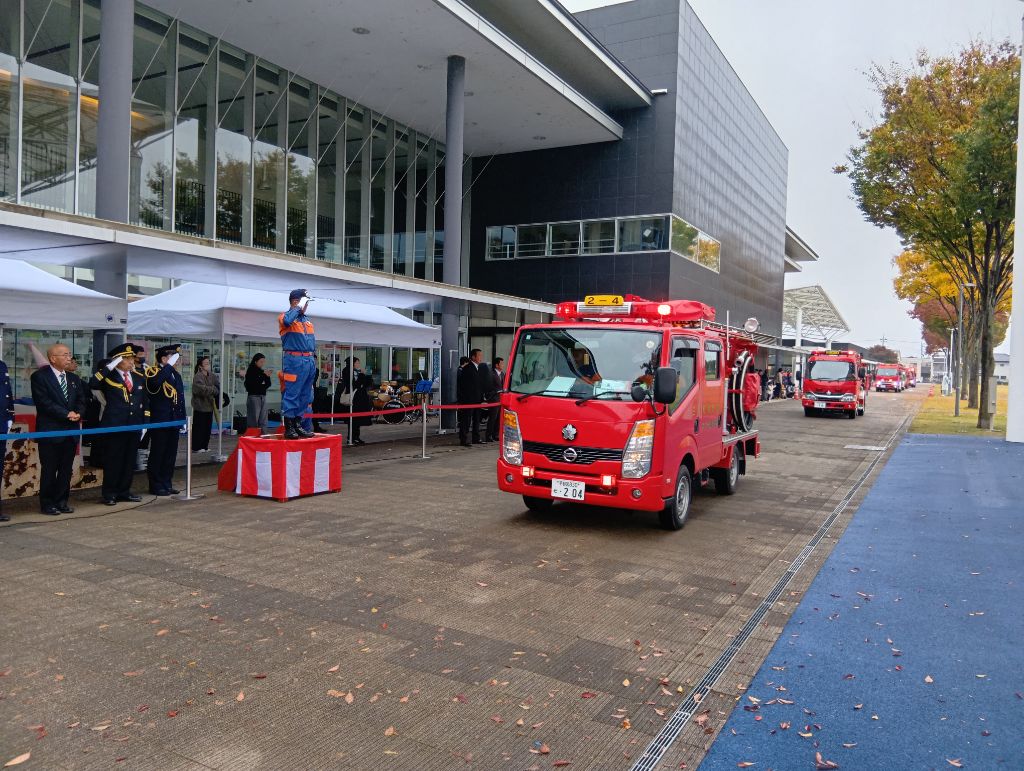 30.分列行進(車両(2))★ 30.分列行進(車両(2))★